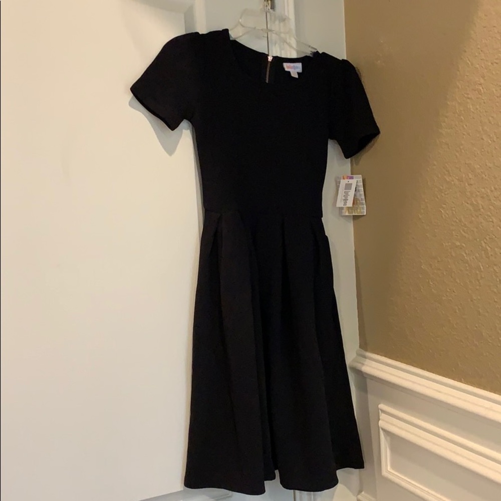 Amelia LuLaRoe Black New